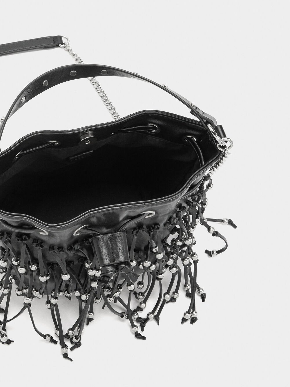 Partytasche mit Fransen und Perlen