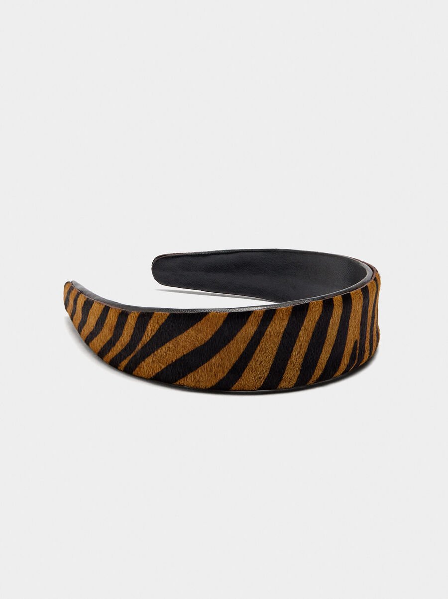 Headband with leather