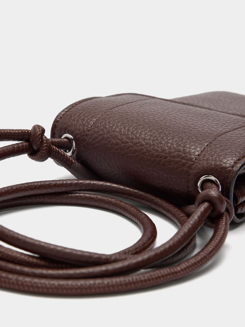 Mobile phone bag with texture