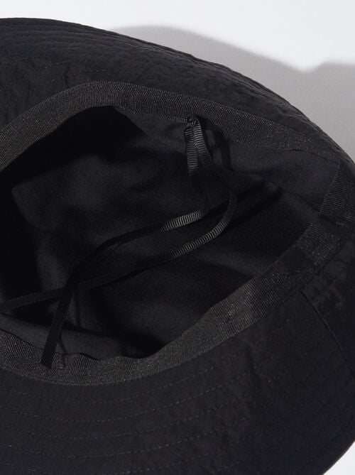 Cappellino bucket impermeabile