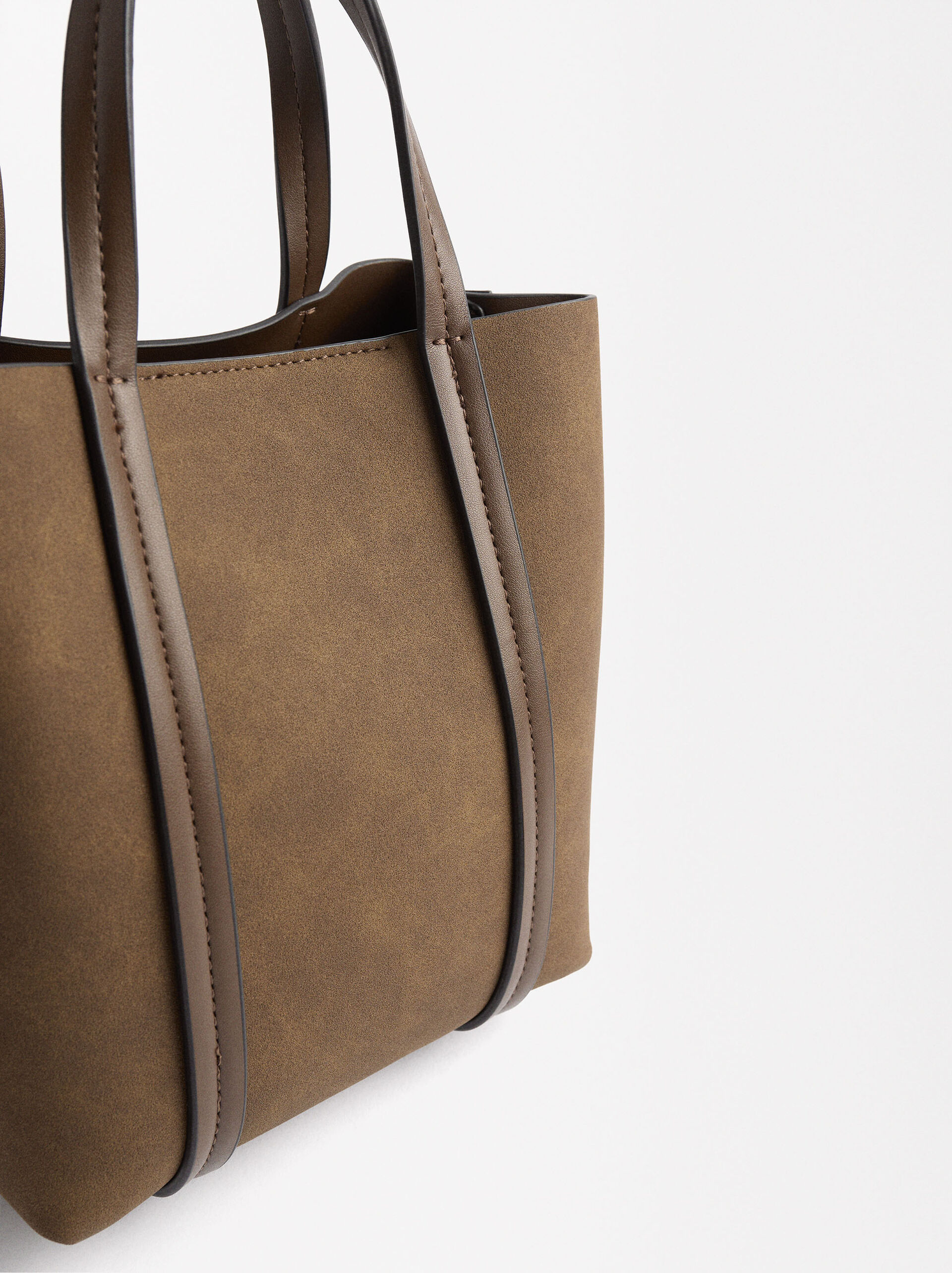 Tote bag with strap  image number 1.0