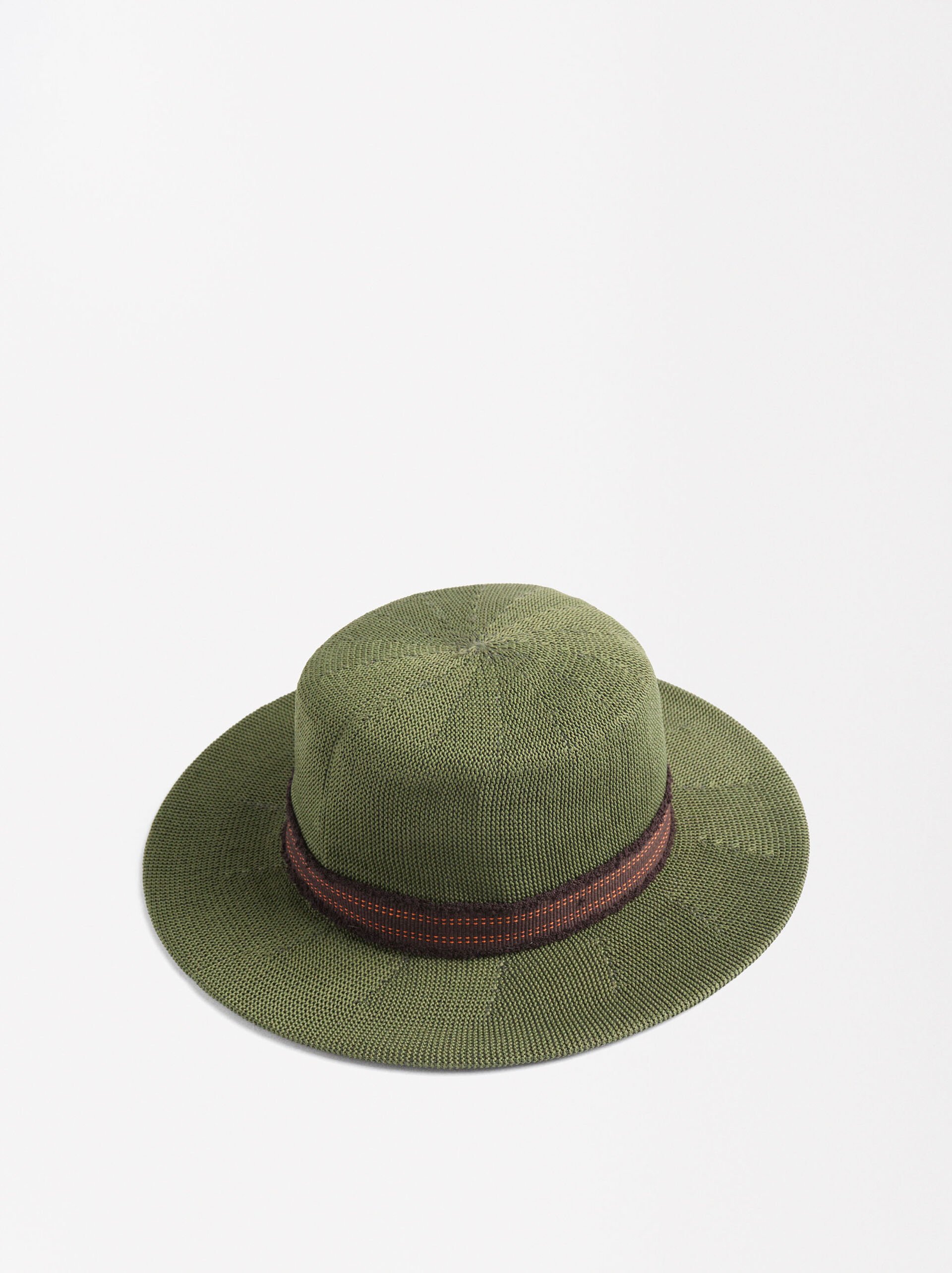 Sombrero de punto con detalle de cinta image number 2.0