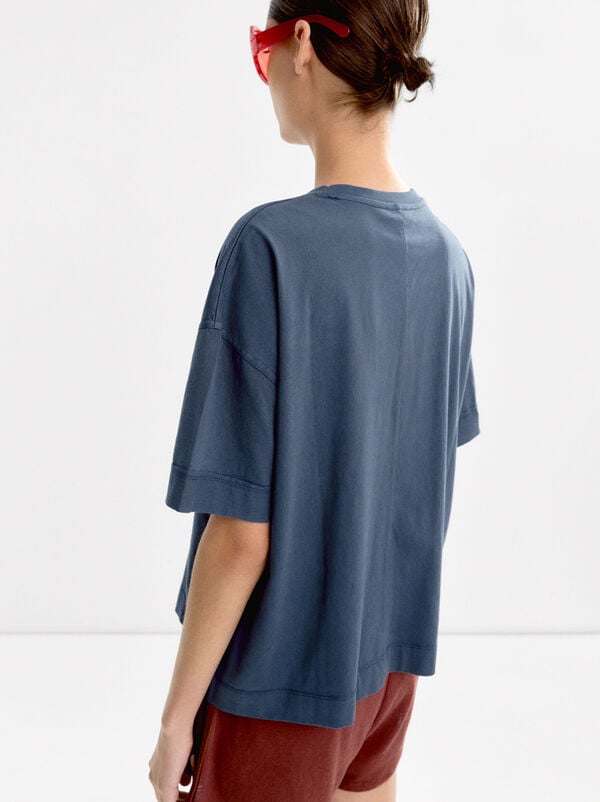 T-shirt in cotone con taschino