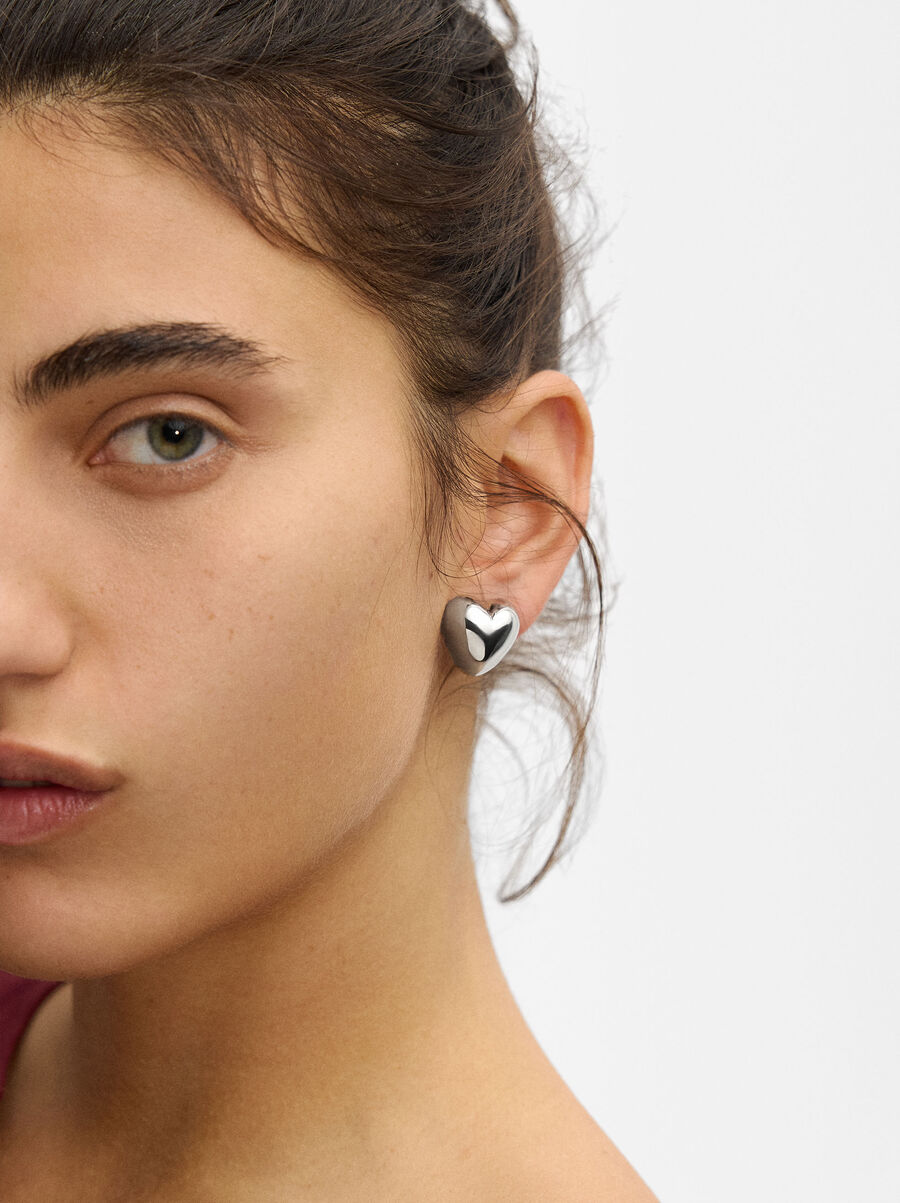 Heart earrings