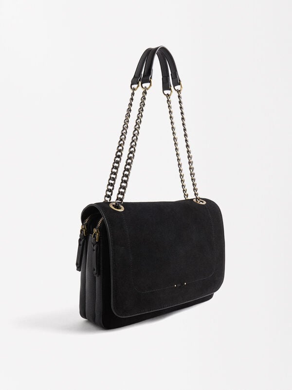 Shoulder bag with leather