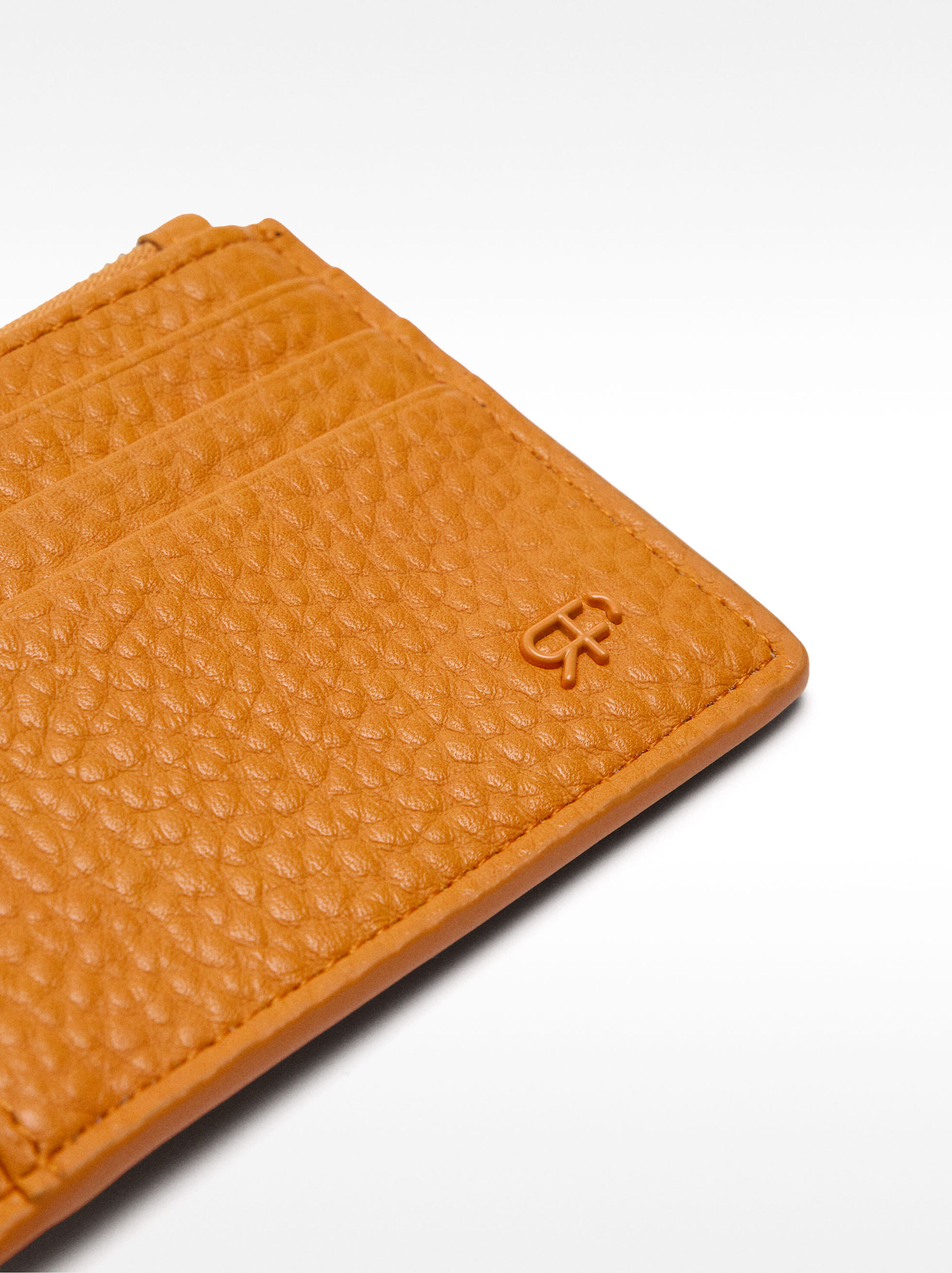 Card holder with keychain image number 1.0