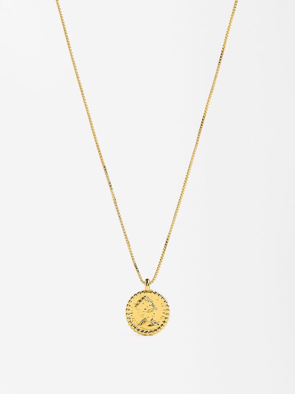 Short Medal Necklace with 18k Gold Plating