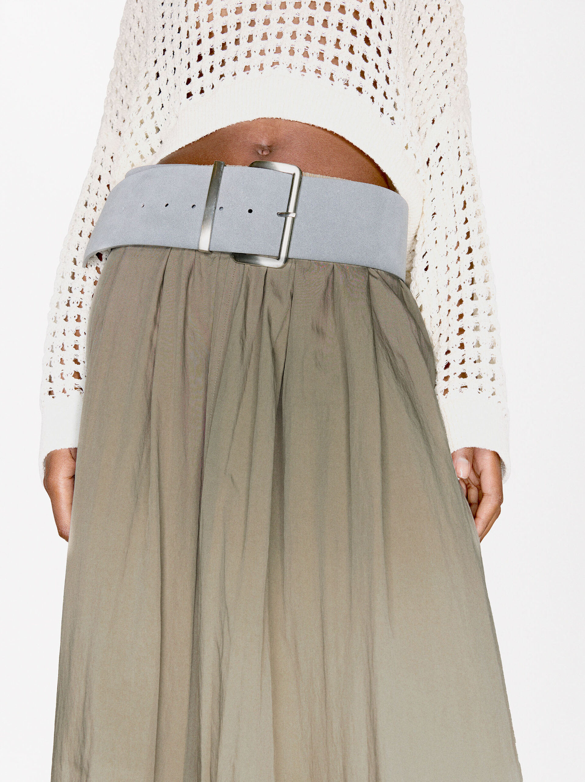 Long Skirt With Elastic Waistband image number 3.0