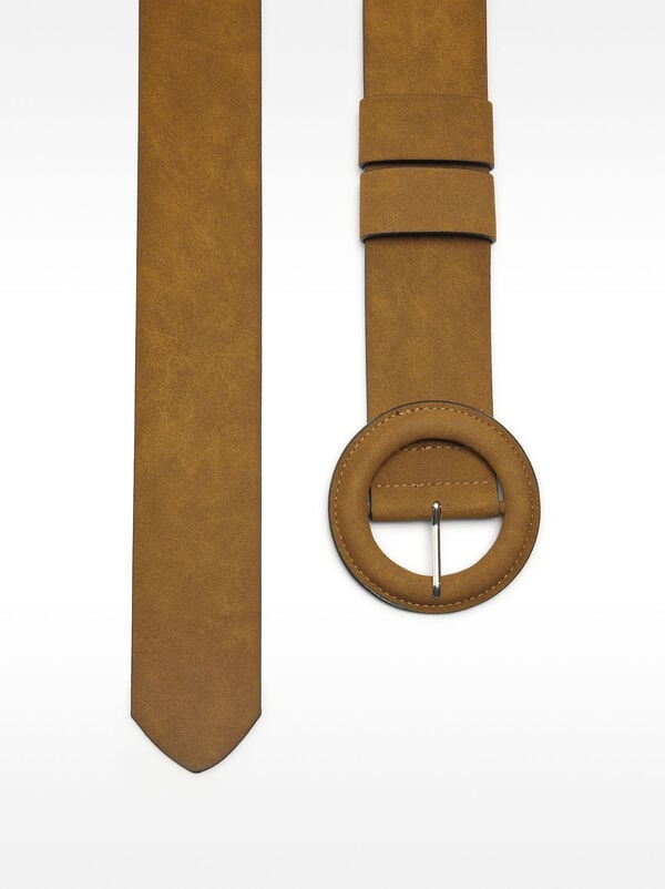 Faux leather belt with round buckle