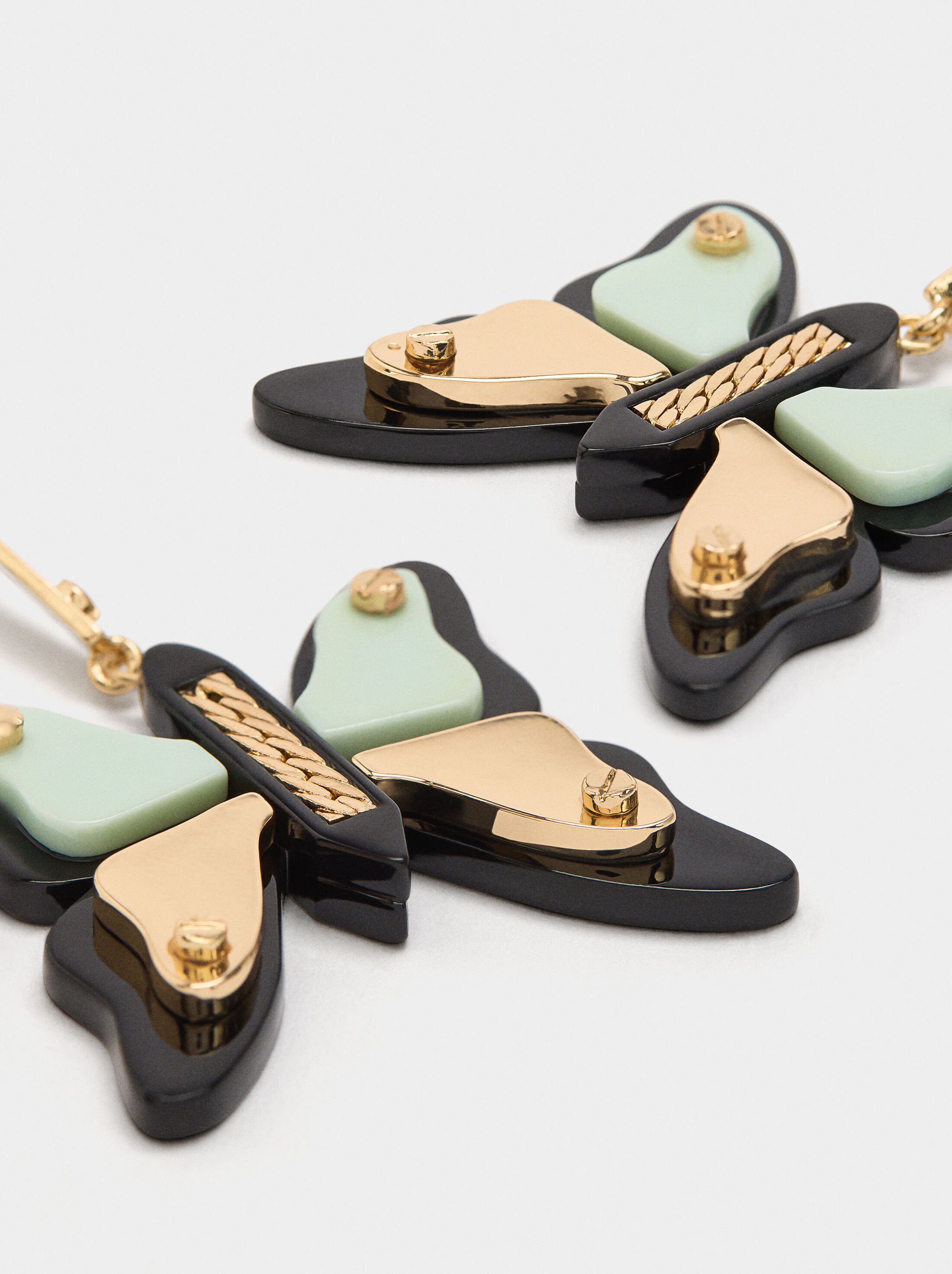 Resin butterfly earrings image number 2.0