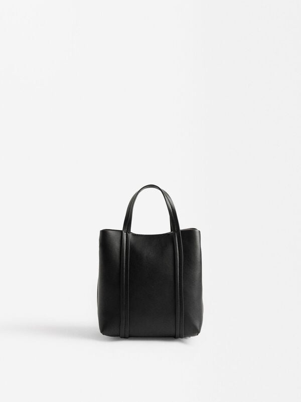 Tote bag with strap 