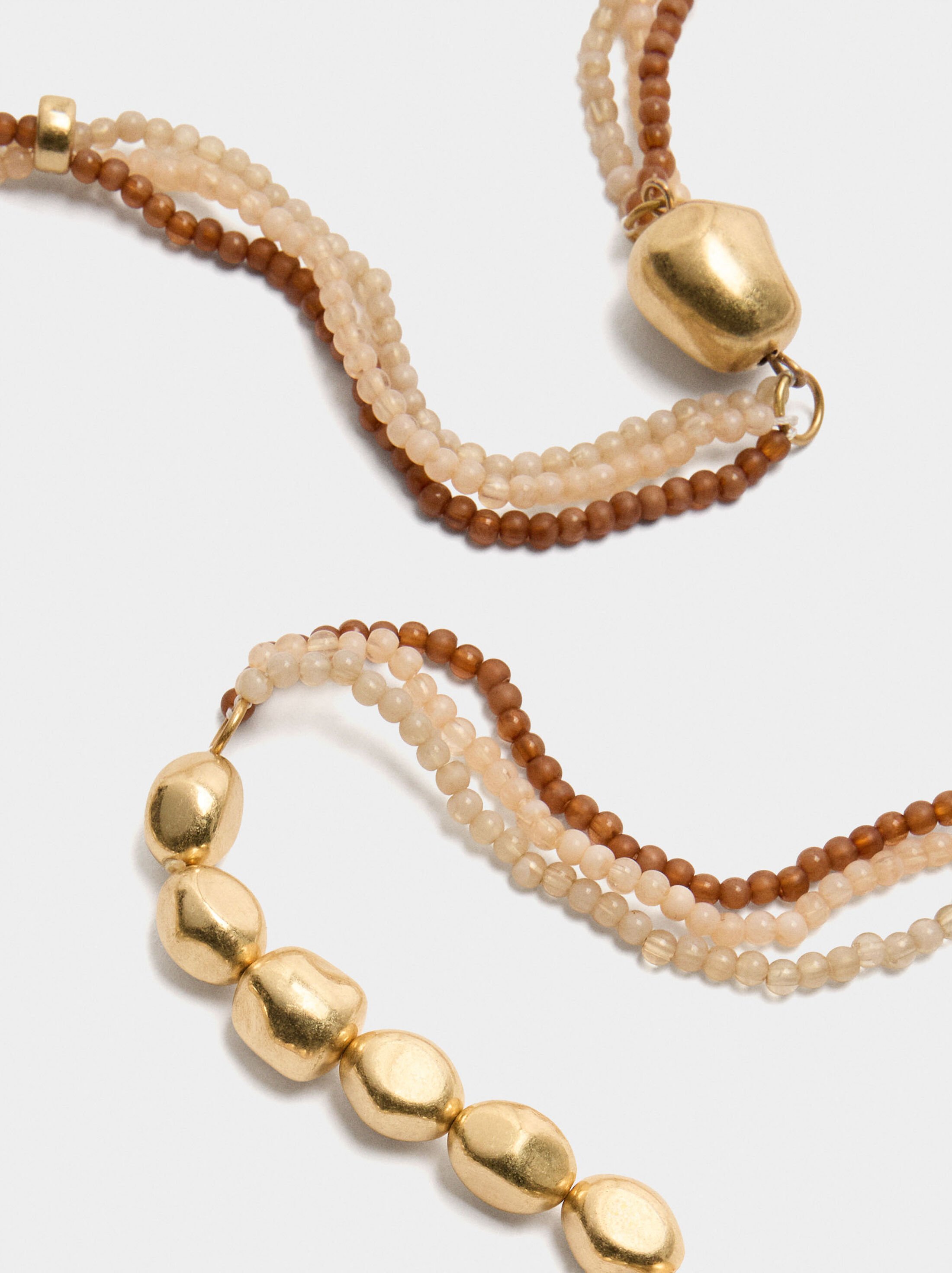 Asymmetric necklace with beads image number 2.0