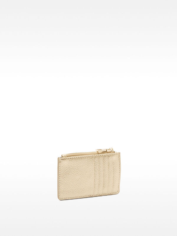Basic textured card holder