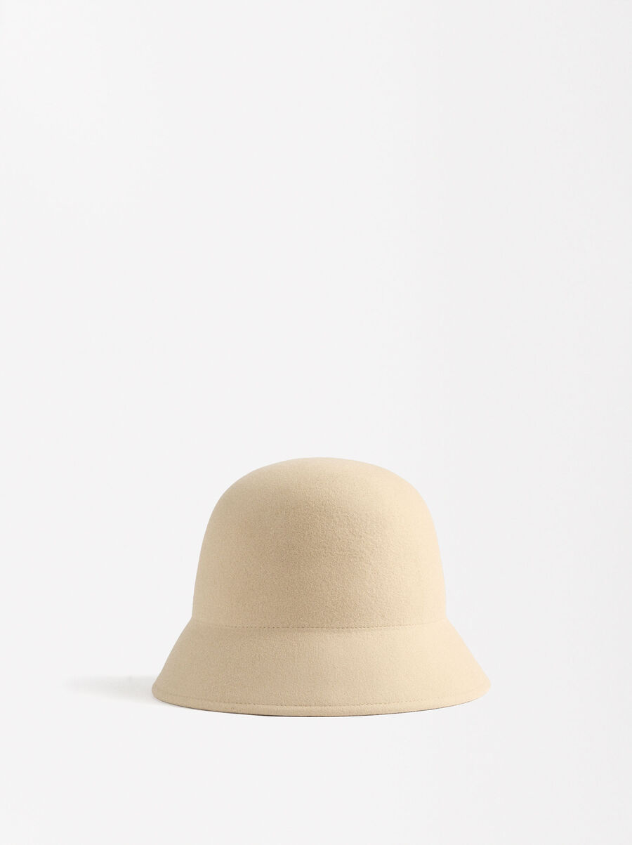 Wool bucket hat