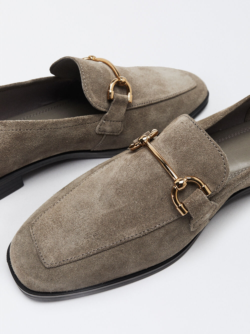 Leather Loafers With Buckle