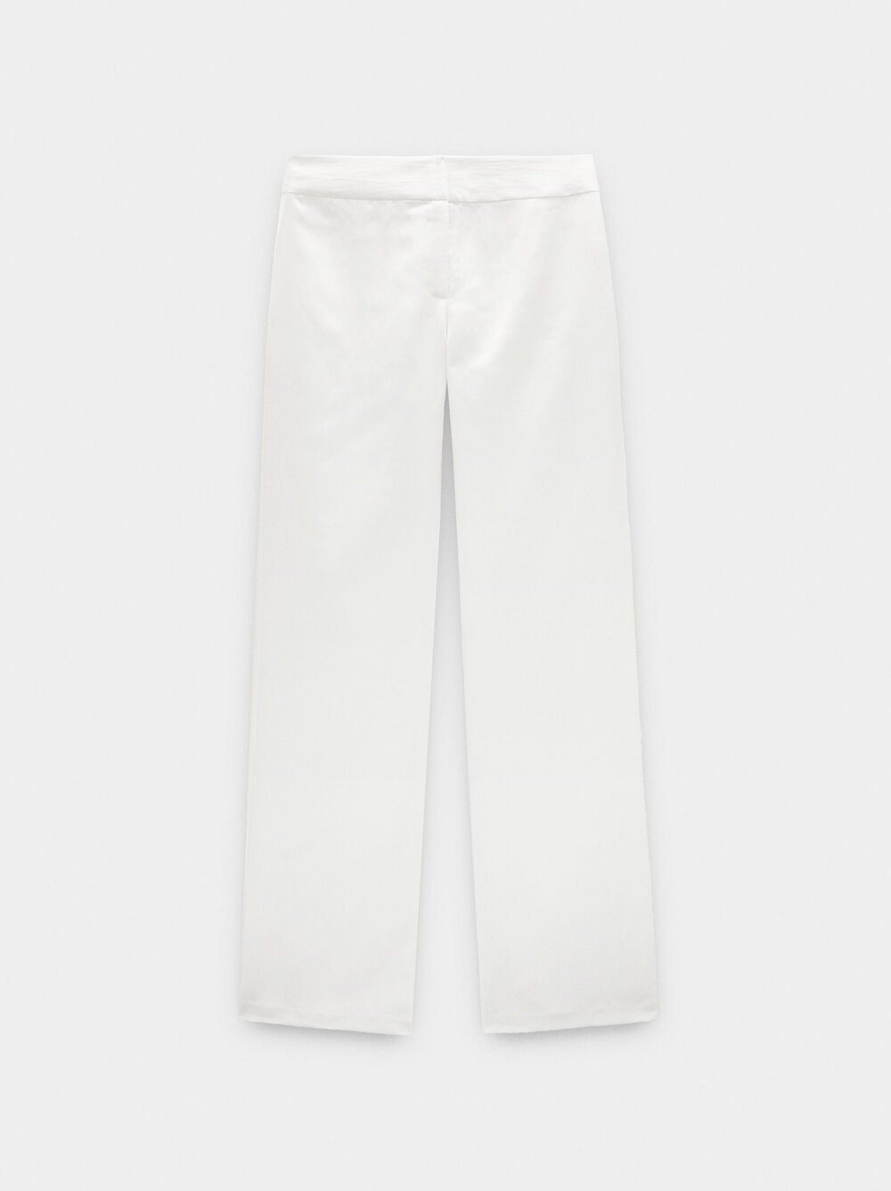 Straight trousers with mid-rise waist