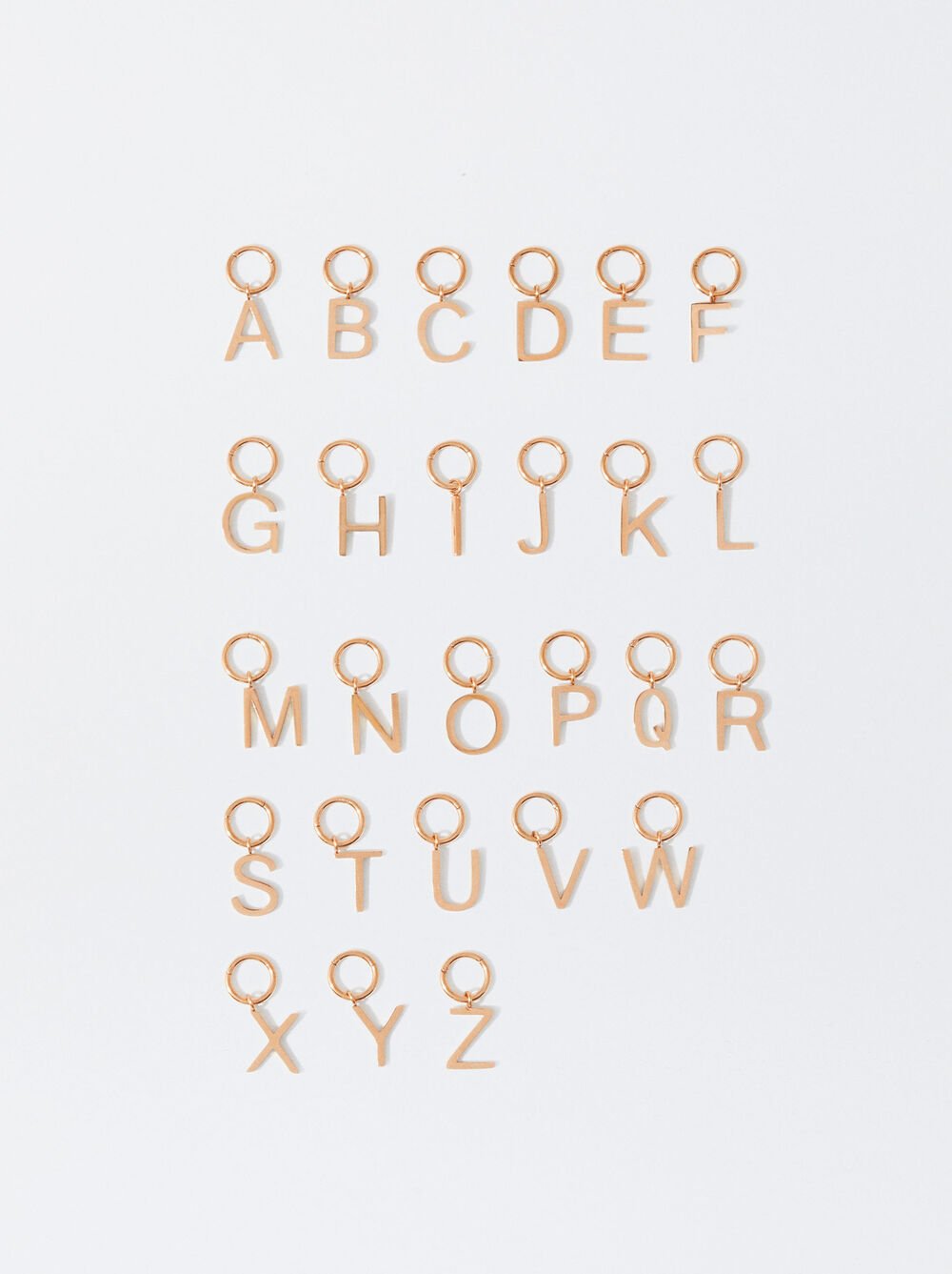 ONLINE EXCLUSIVE - Steel charm with letter 