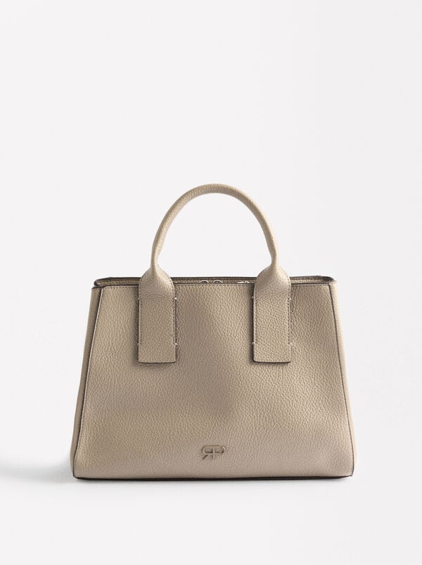 Textured tote bag with shoulder strap
