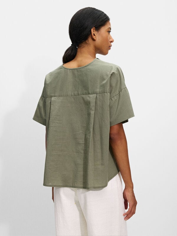 Blouse with 100% cotton