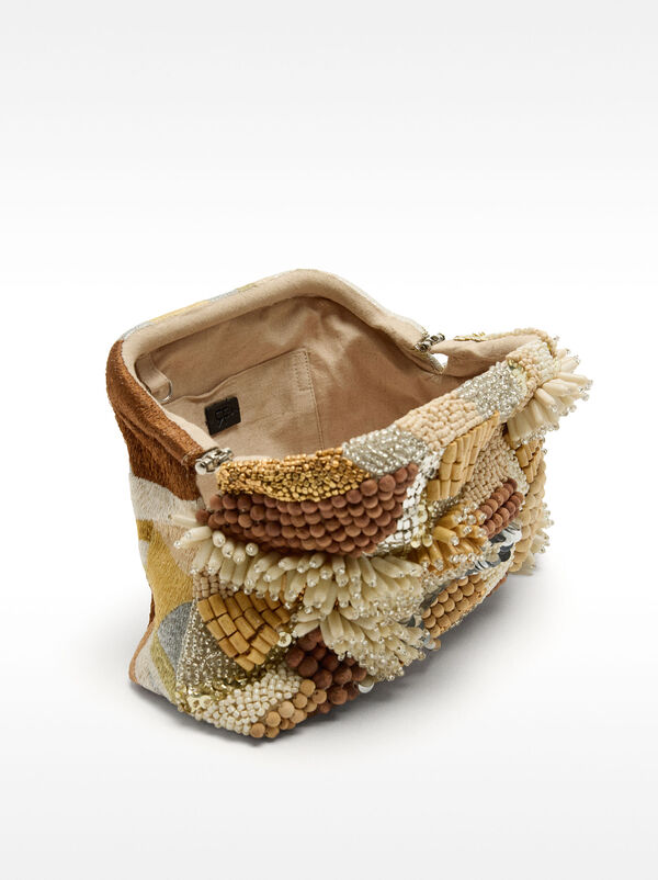 Party bag with beads