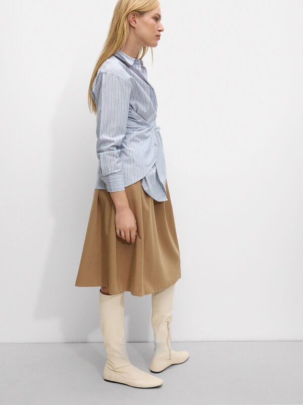 Midi skirt with wool blend