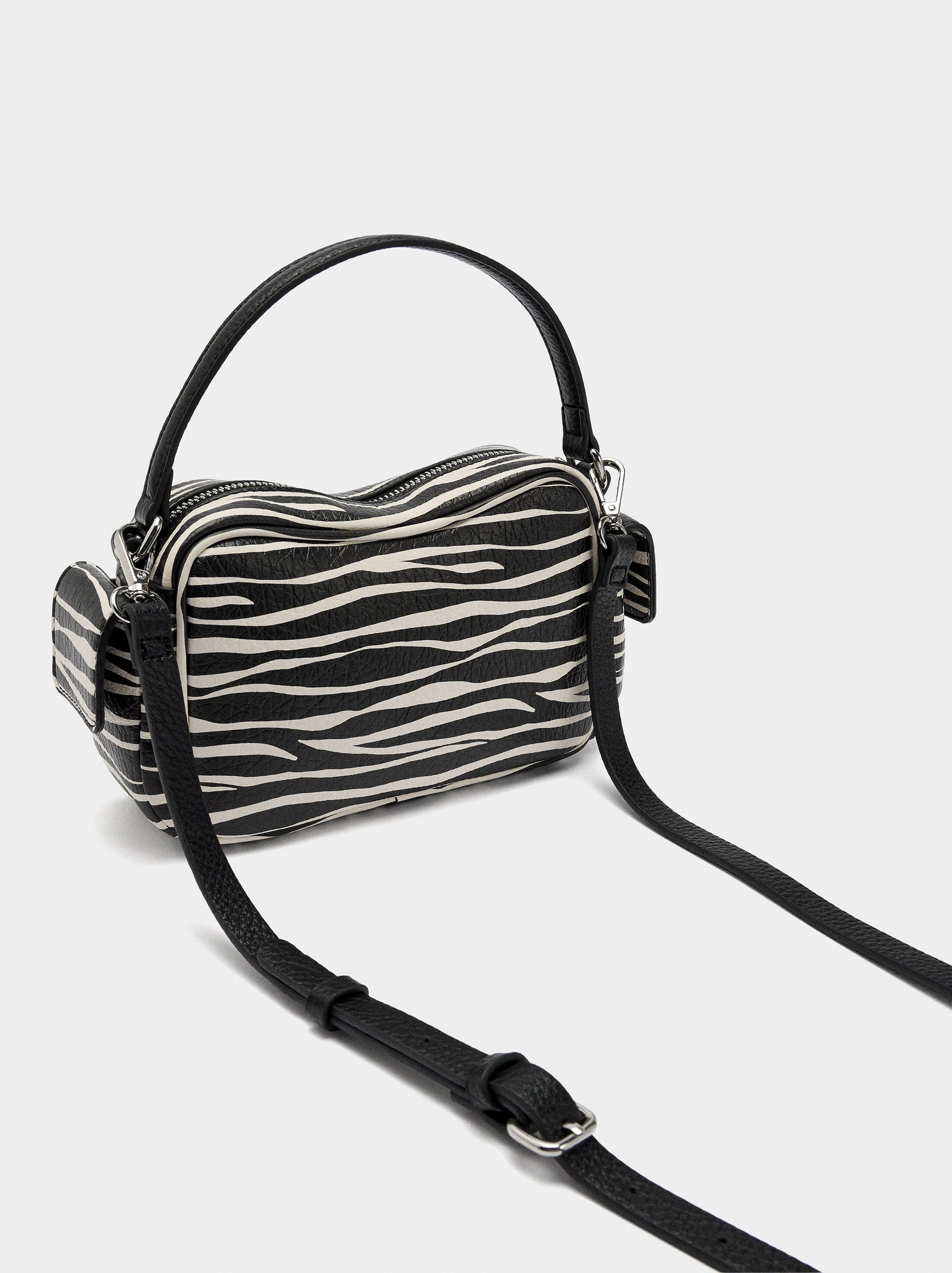 Bossa bandolera amb estampat animal image number 2.0