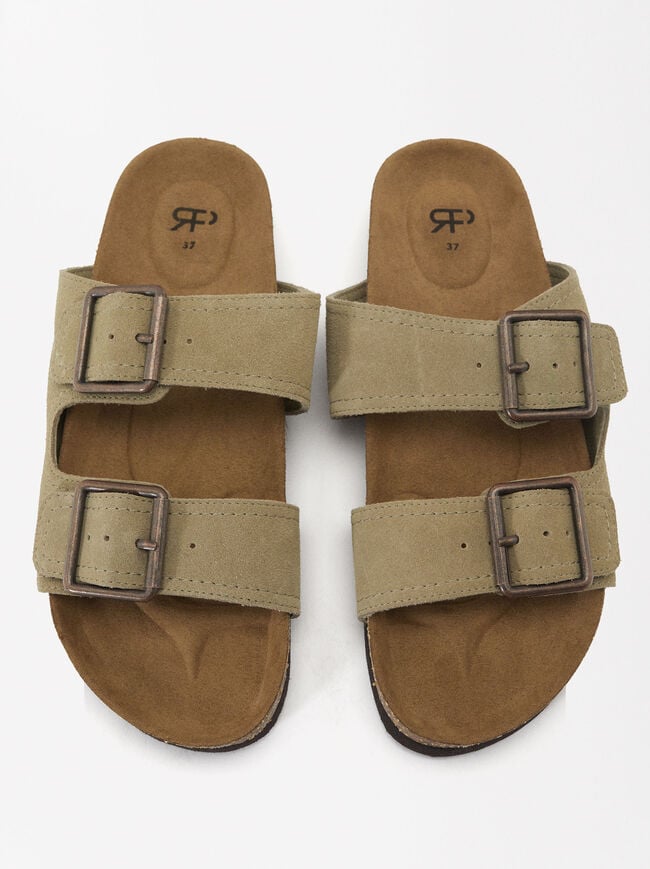 Sandals With Leather Buckles image number 1.0