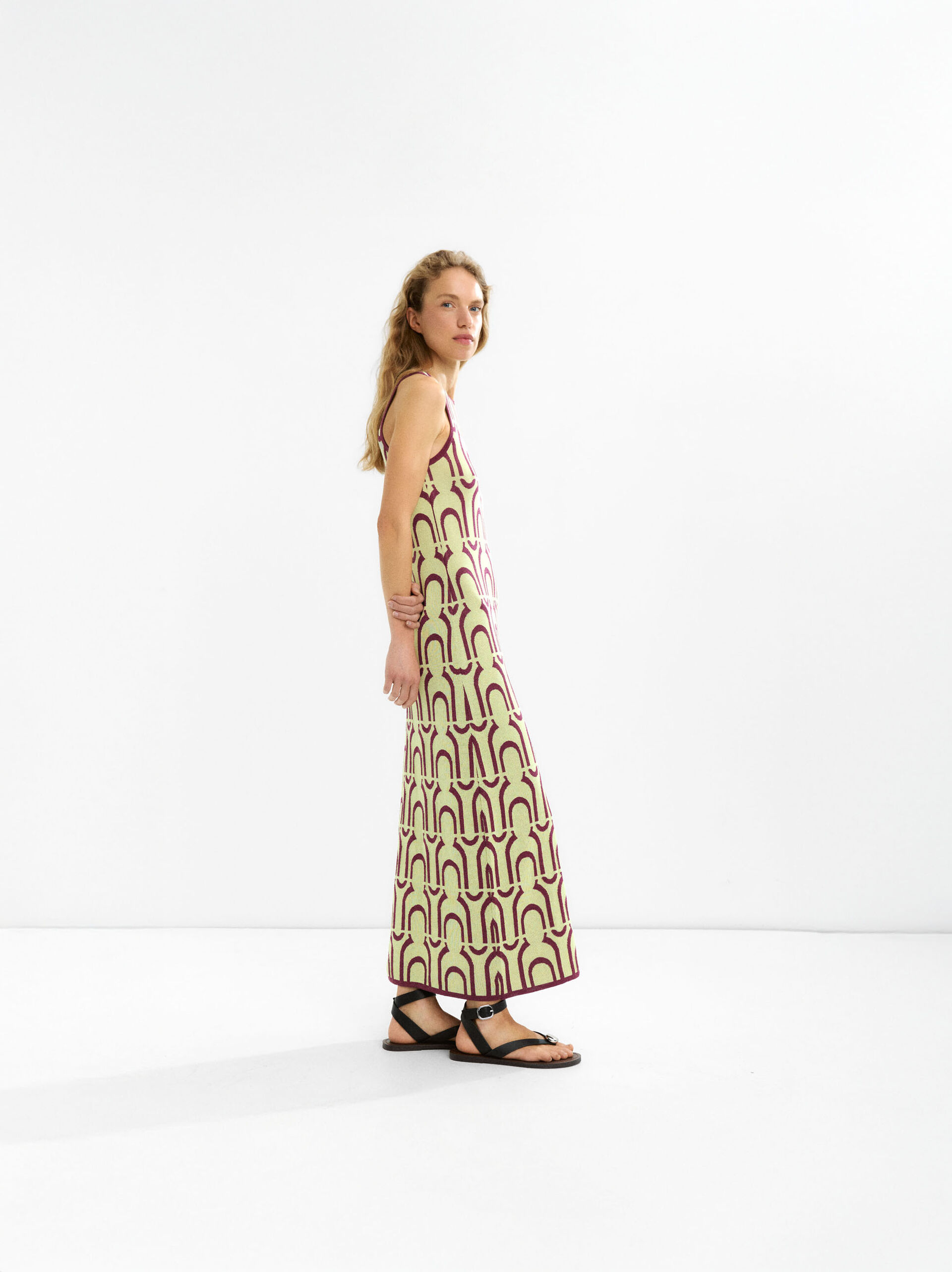 Vestido comprido de malha jacquard image number 7.0