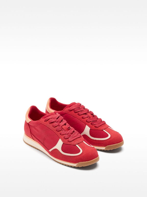 Combined sneakers with a suede effect