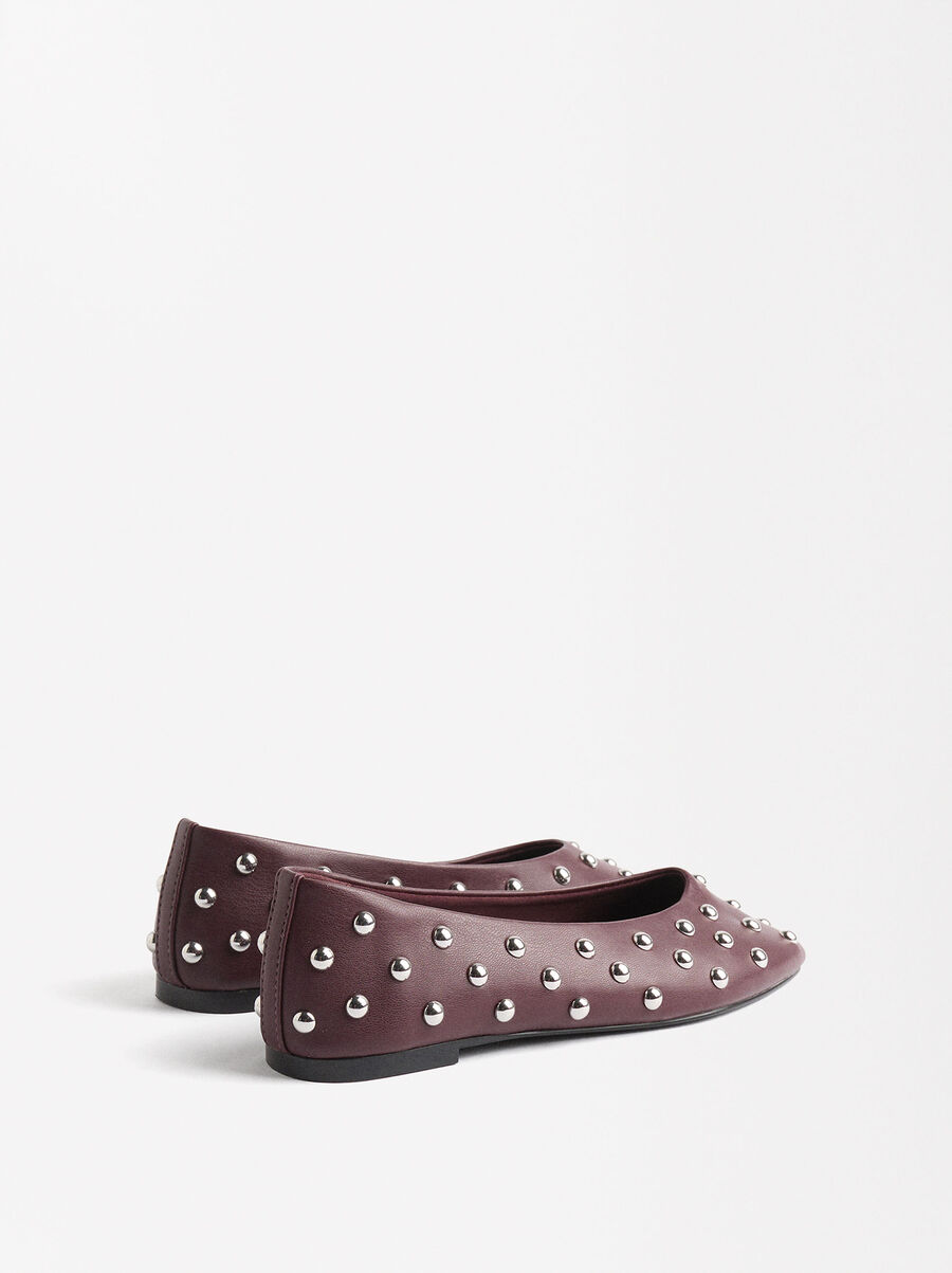 Ballet flats with studs