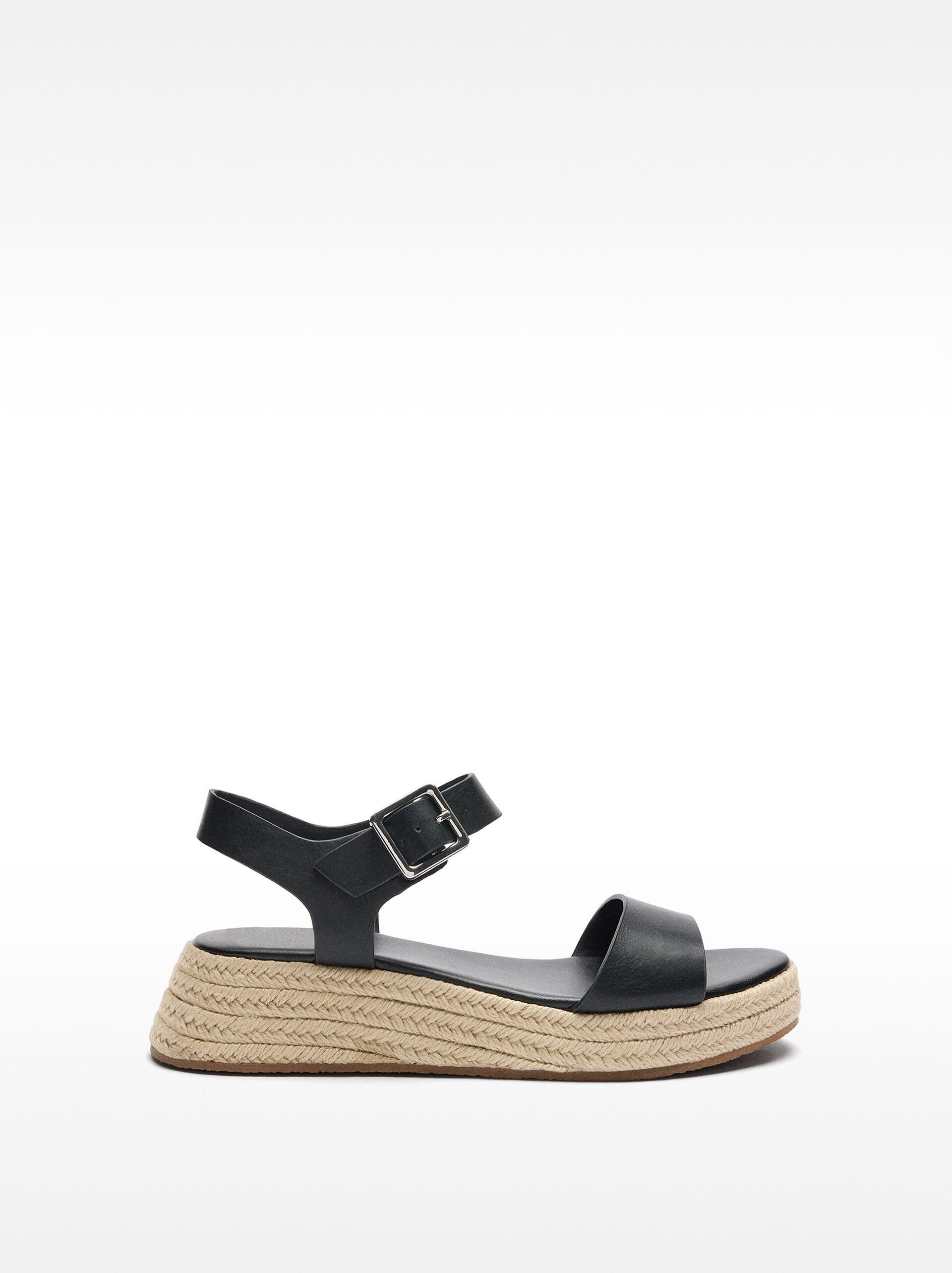 Platform sandals with buckle image number 0.0