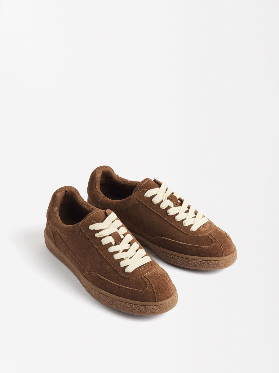 Retro leather sneakers