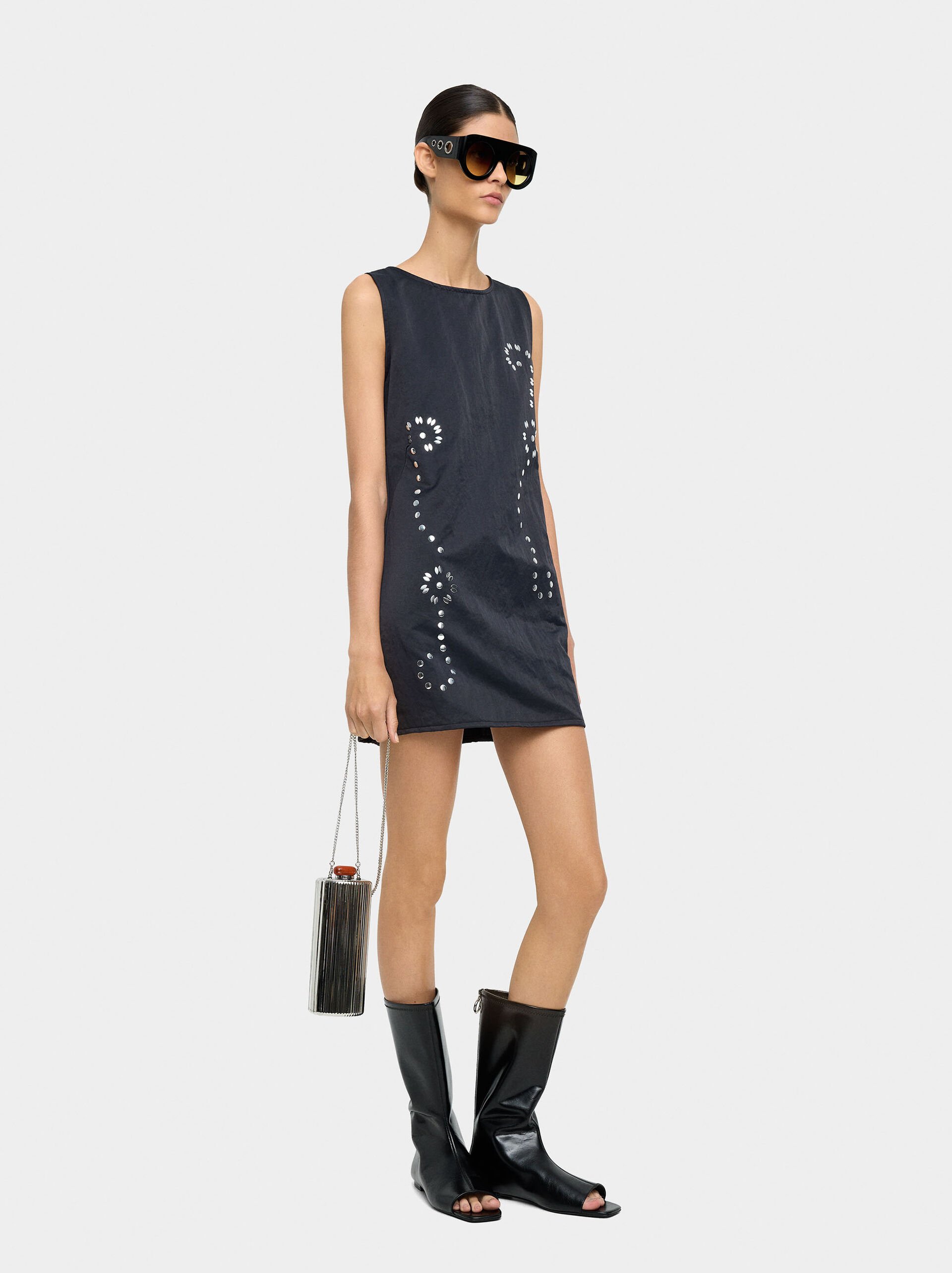 Short dress shiny details image number 0.0