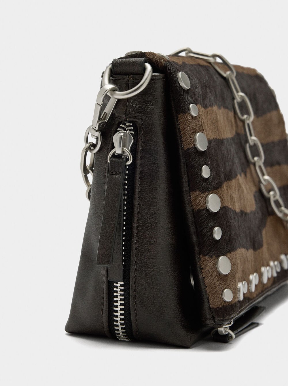 Sac à épaule détails en cuir et clous