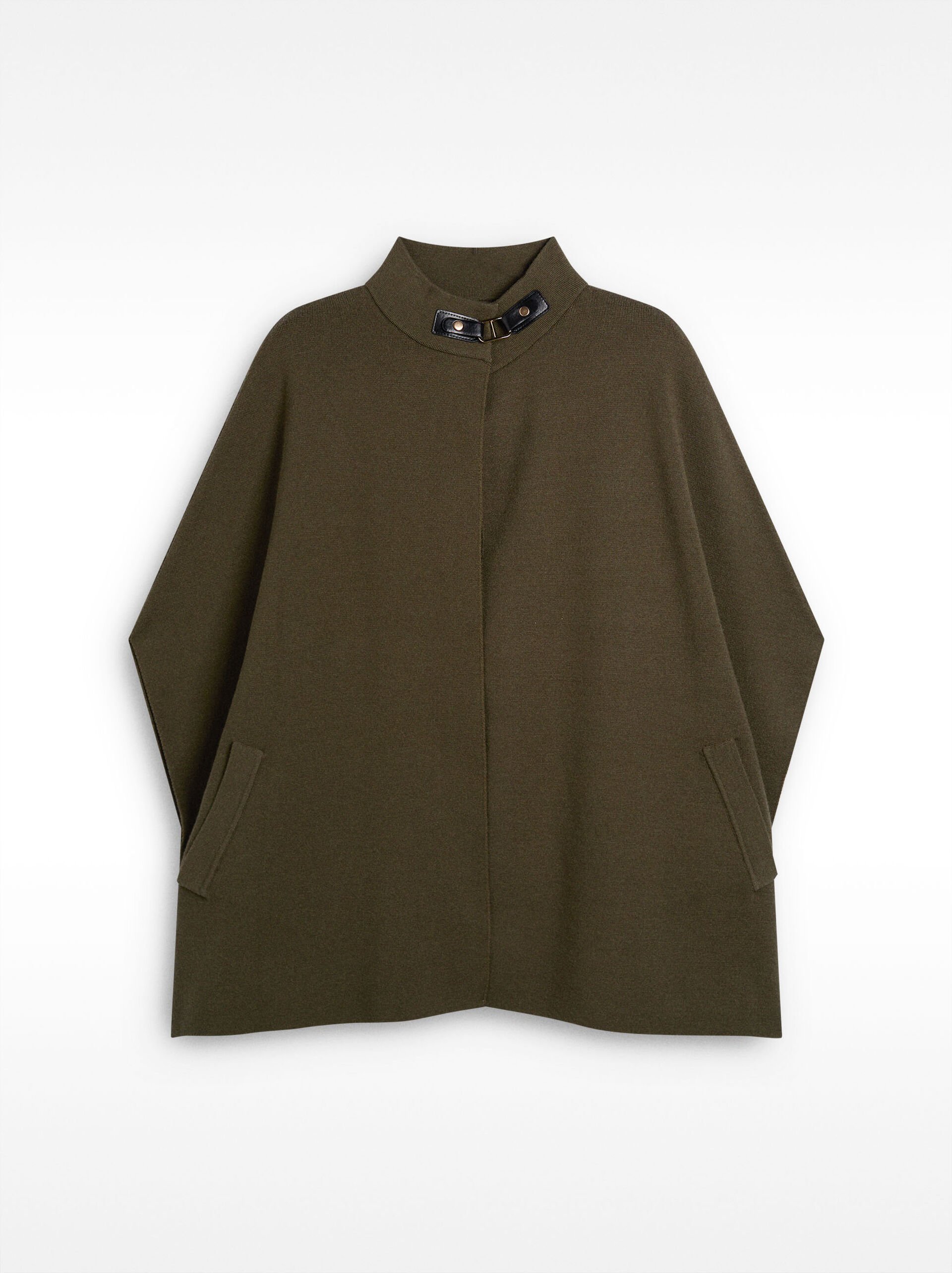Poncho col montant image number 5.0