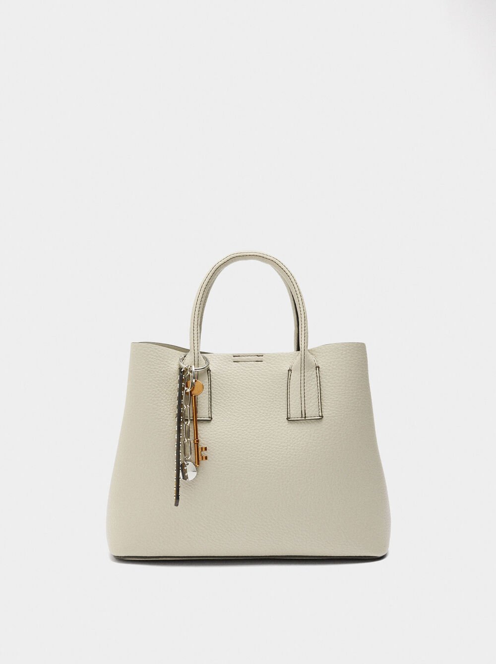 Tote bag with texture