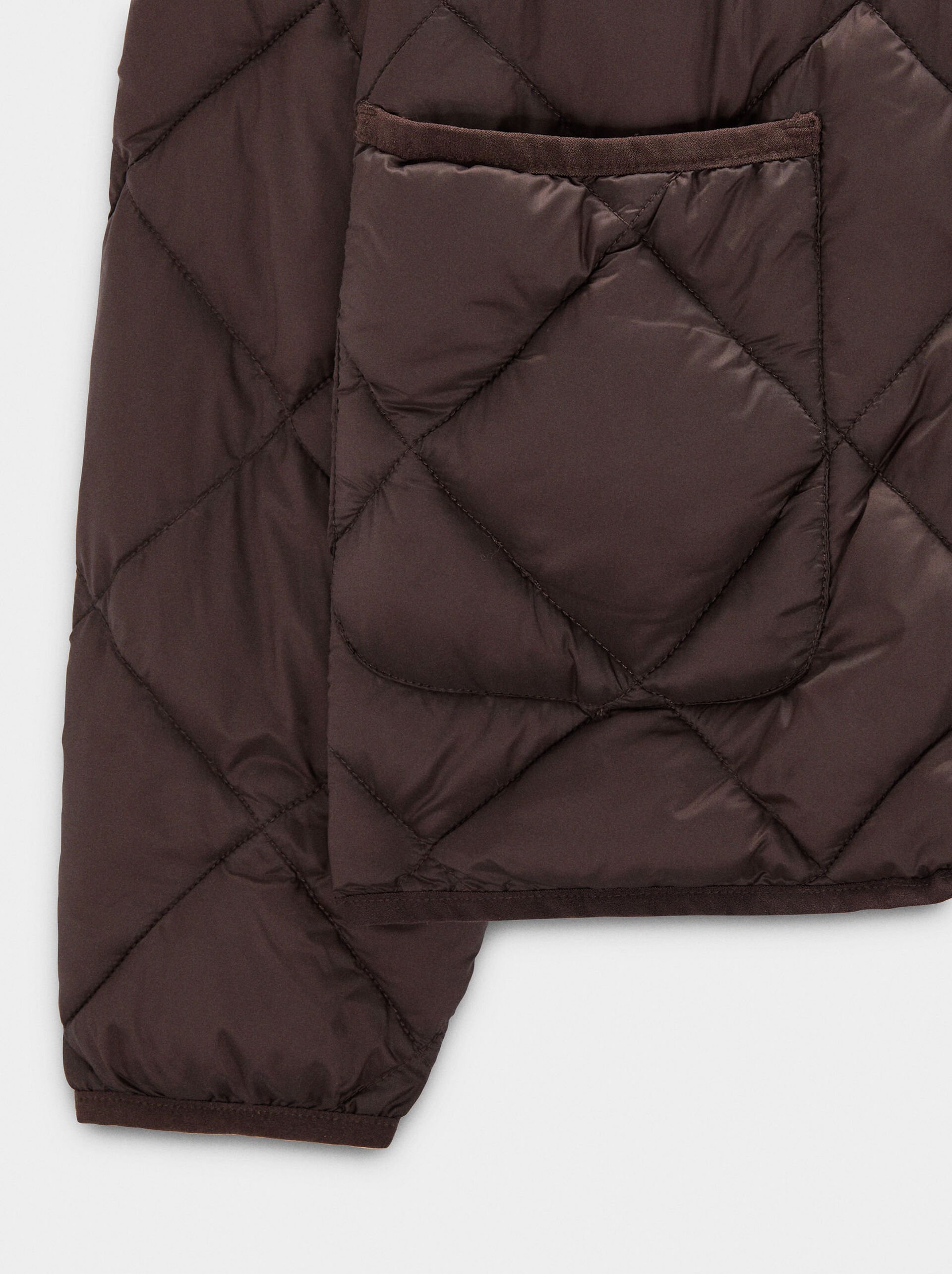Foldable padded jacket image number 5.0