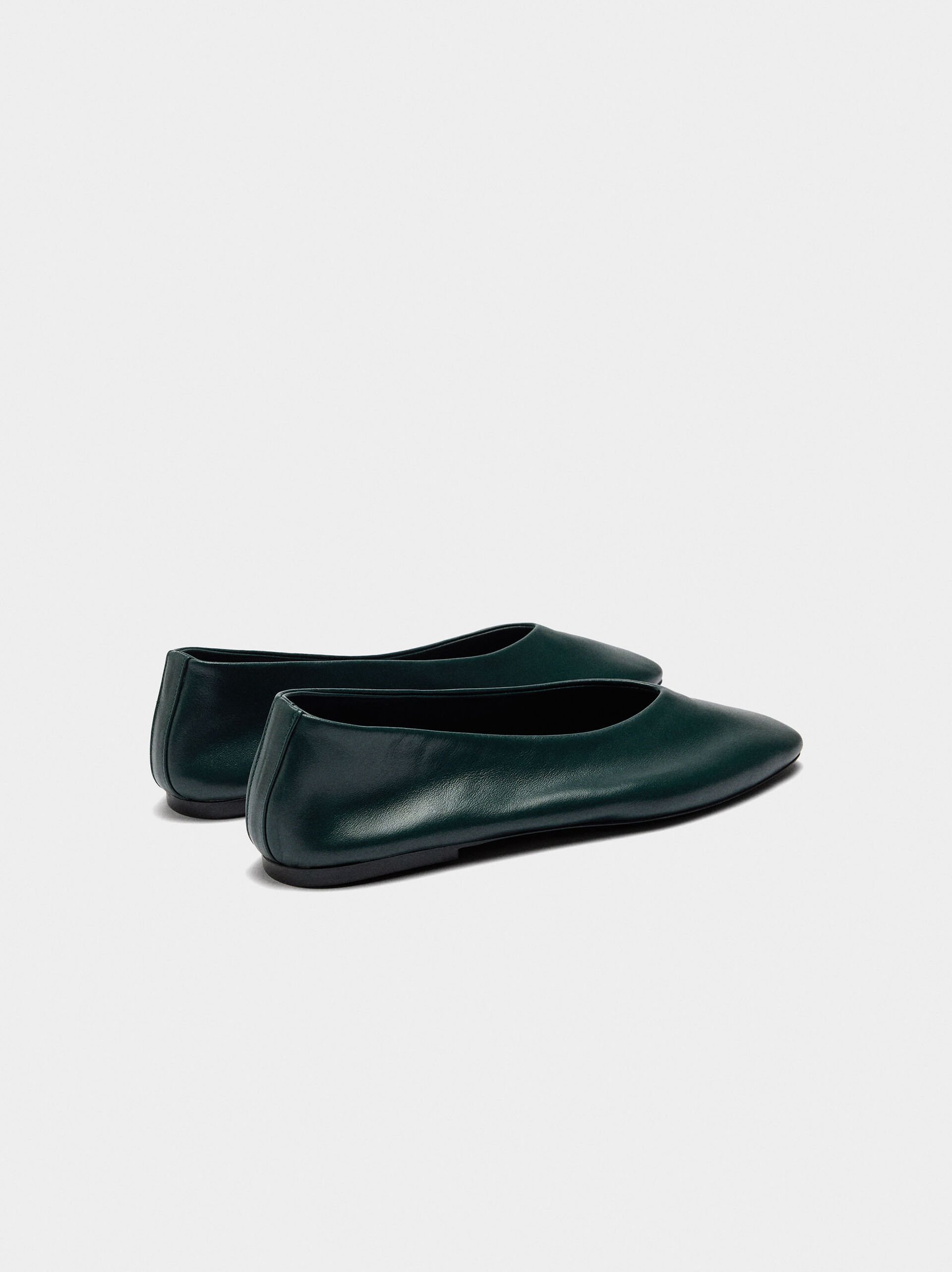 Plain leather ballet flats image number 3.0