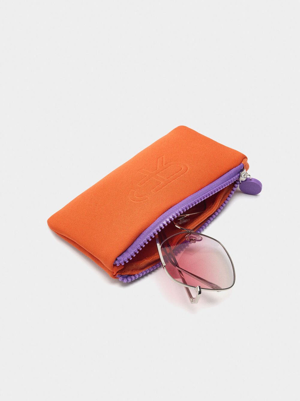 Semi-transparent round sunglasses