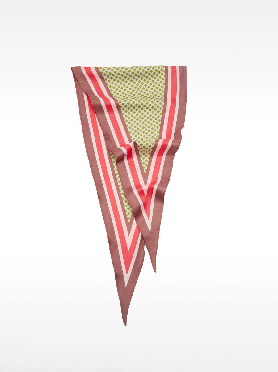 Printed diamond scarf