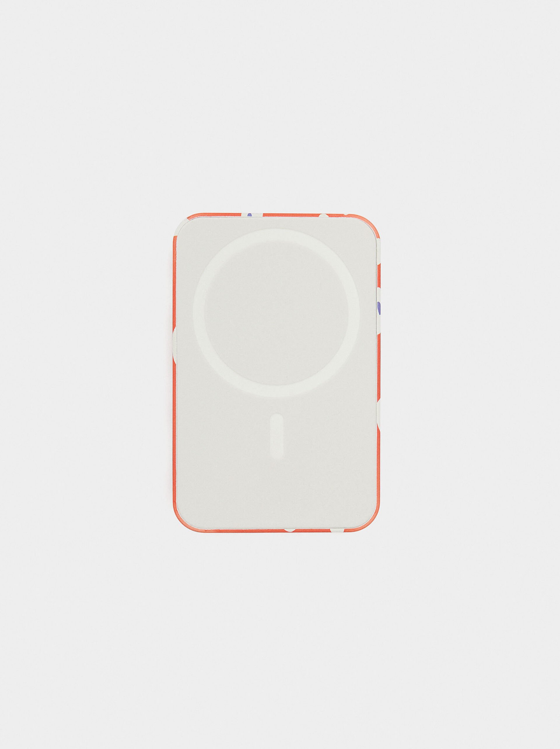 Power Bank with stripes image number 2.0