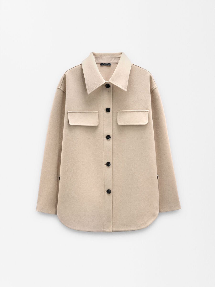 Sobrecamisa con solapas