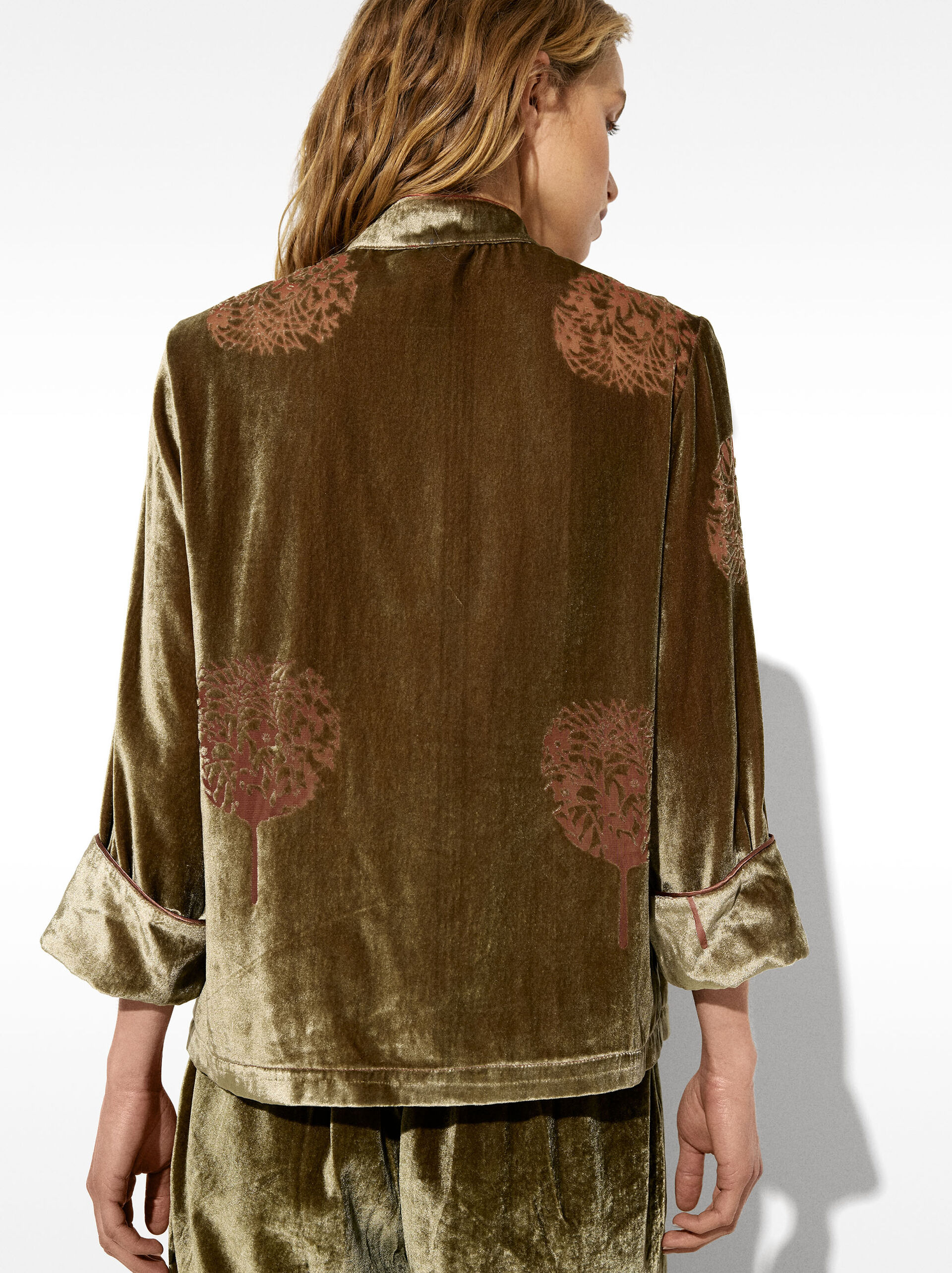 Velvet cardigan image number 3.0