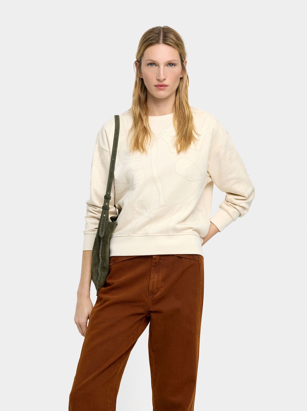 Sweatshirt with embroidered bows
