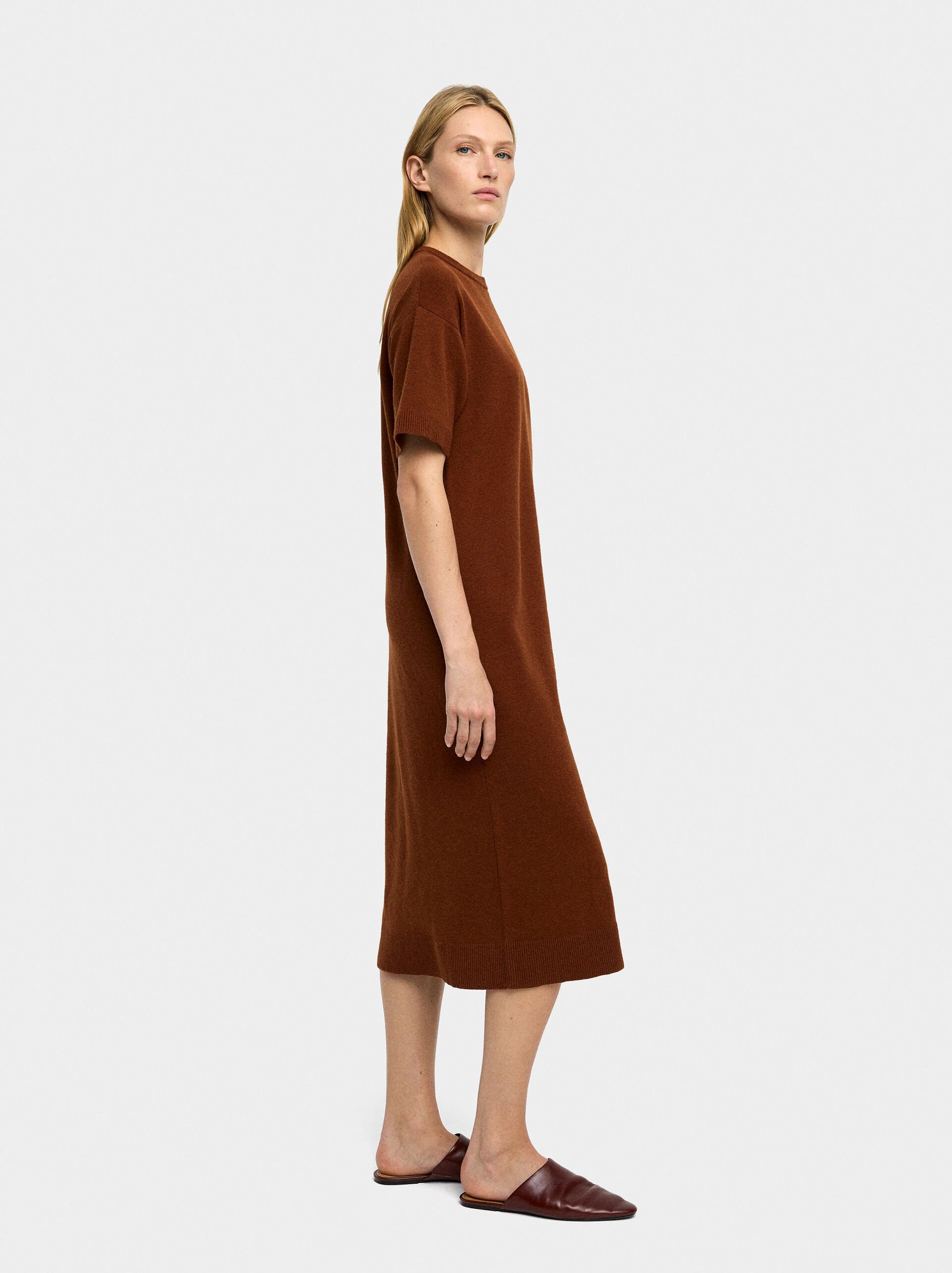 Robe midi en maille image number 1.0