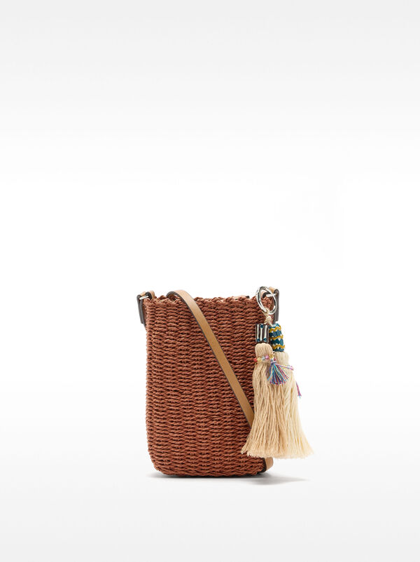 Straw effect phone bag