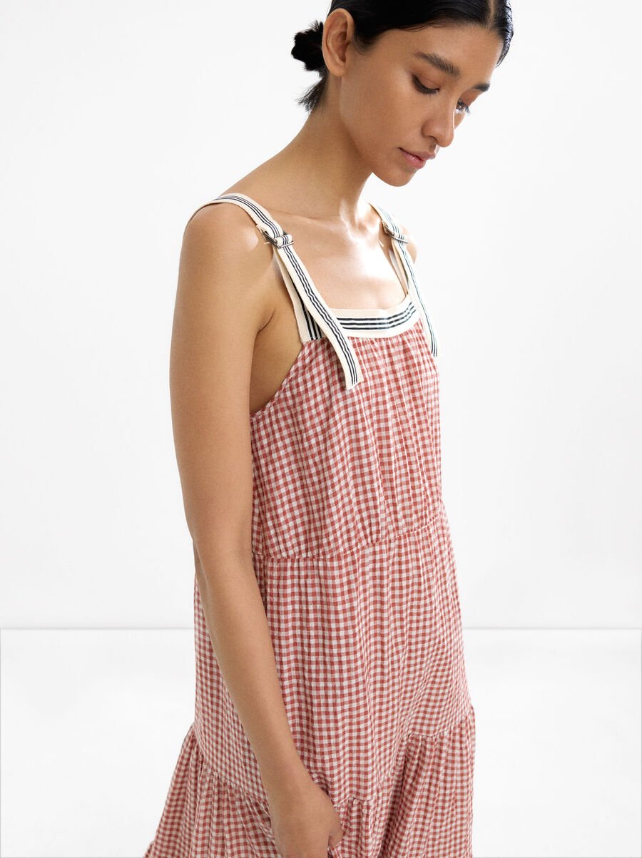 Long dress with ruffles