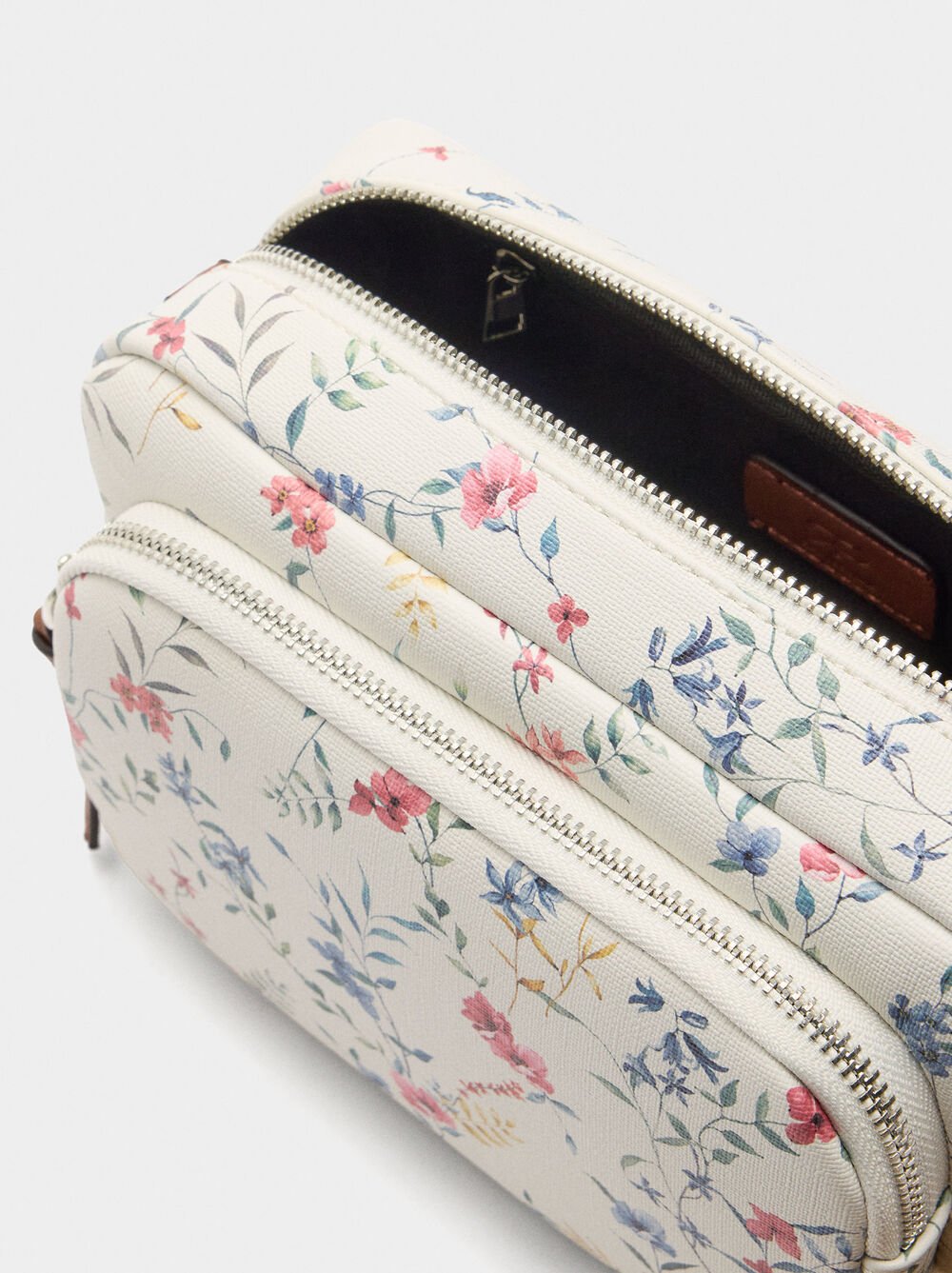 Umhängetasche mit floralem Print