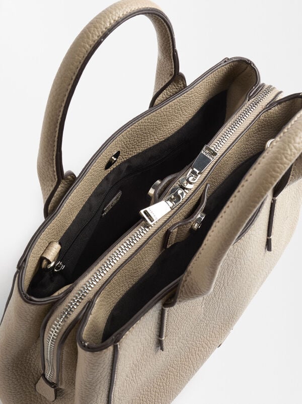 Textured tote bag with shoulder strap