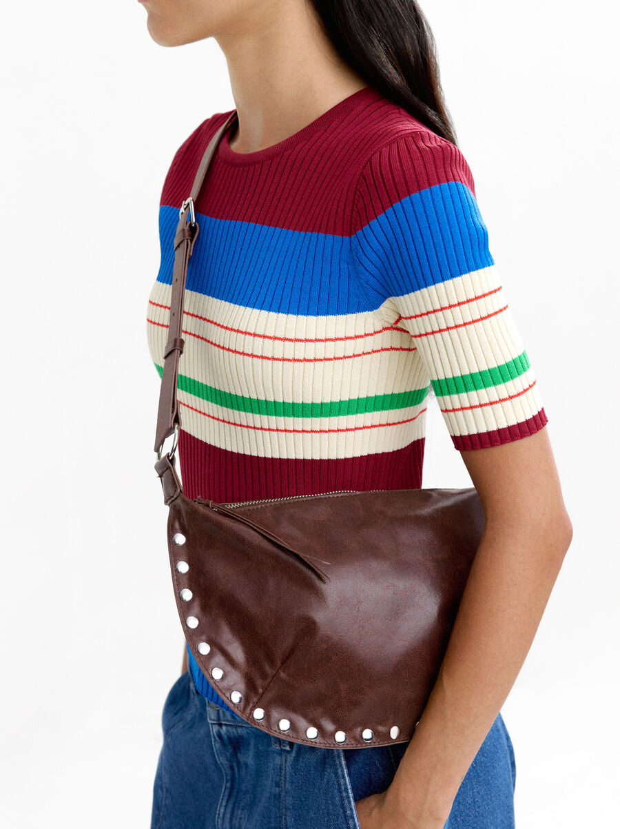 Shoulder bag with studs